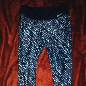 Nike Capri Leggings